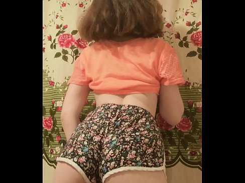 ❤️ सेक्सी तरुण बेब कॅमेऱ्यात तिची चड्डी काढत आहे ️❌ आमच्याकडे ﹏